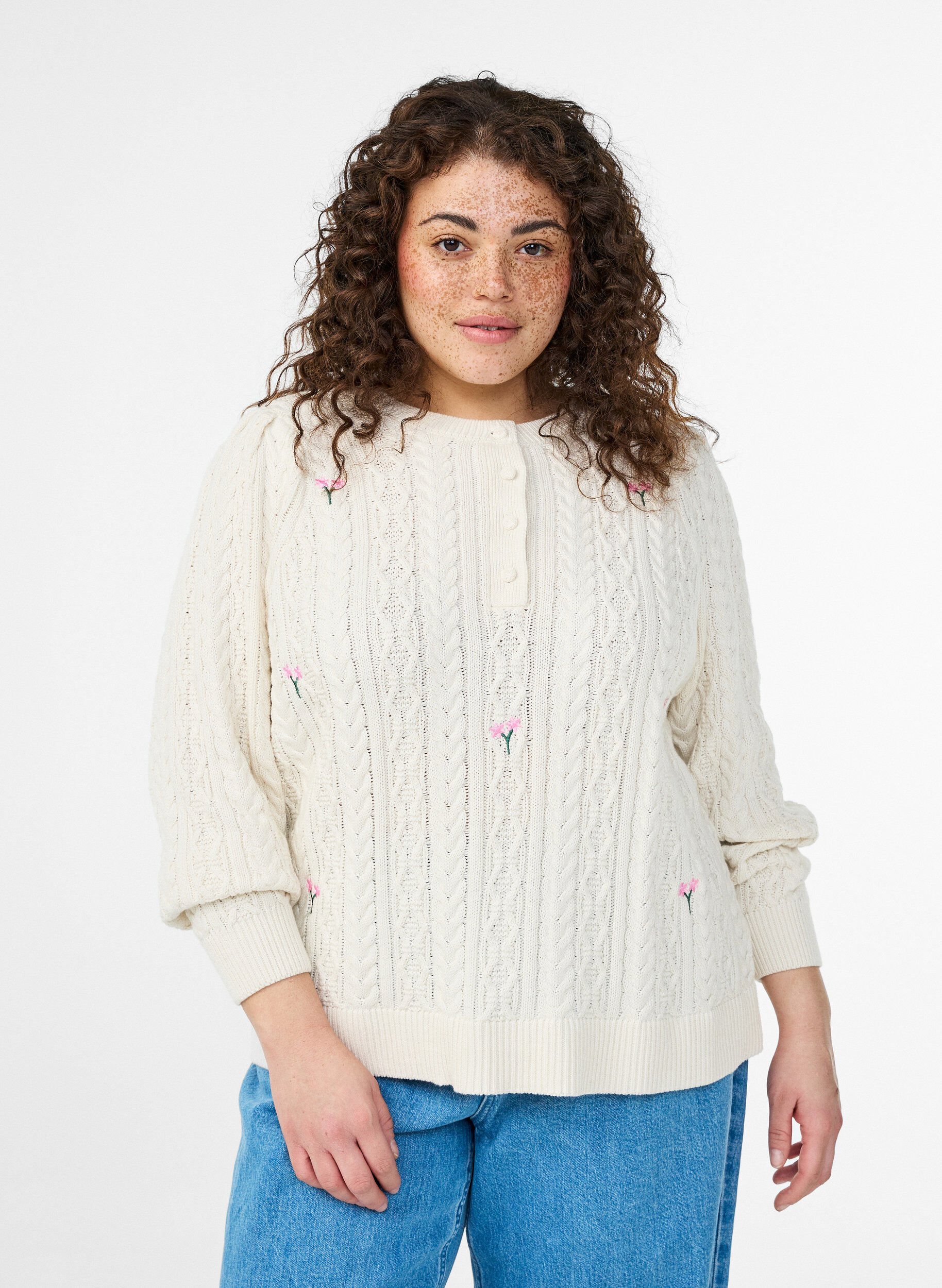 Zizzifashion Knit blouse with cable pattern and embroidered flowers, White, Model image number 0