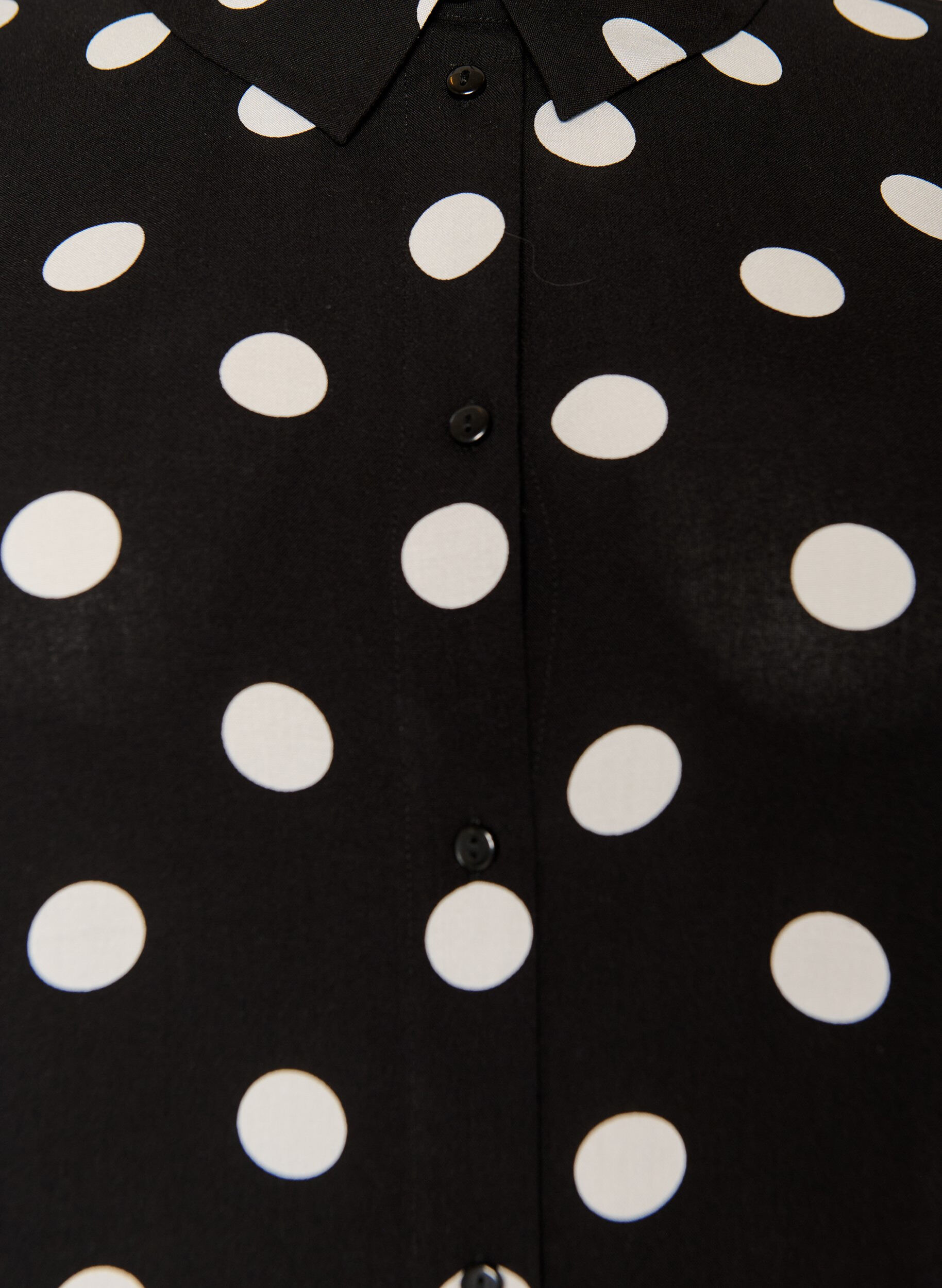 Zizzifashion Loose-fitting long shirt in viscose, Vanilla, Packshot image number 2