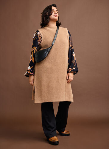 Long, high neck knitted vest with slits, Tobacco Brown, Image image number 0