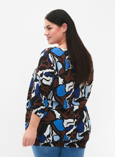 Viscose blouse with print and smock, Zafia AOP, Model image number 1