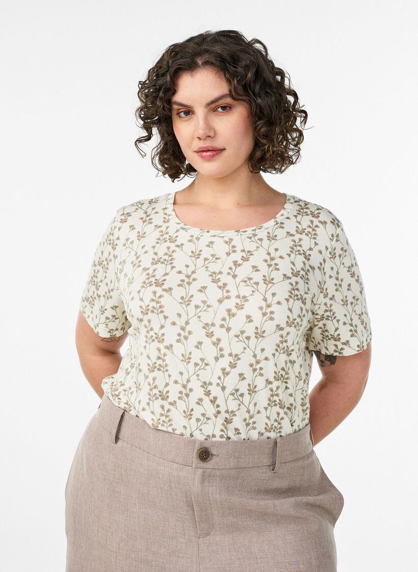 T-shirt with floral print, Vanilla, Model image number 0