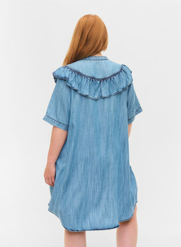 Short-sleeved ruffle denim dress, Blue denim, Model image number 1