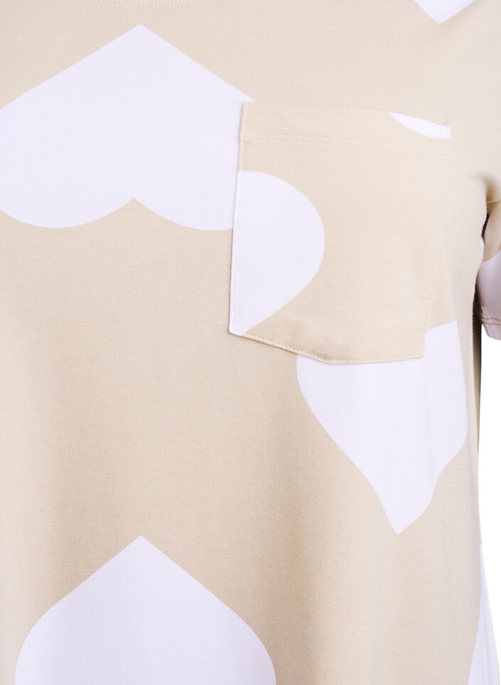 Long night t-shirt in a modal blend with hearts, Beige, Packshot image number 2