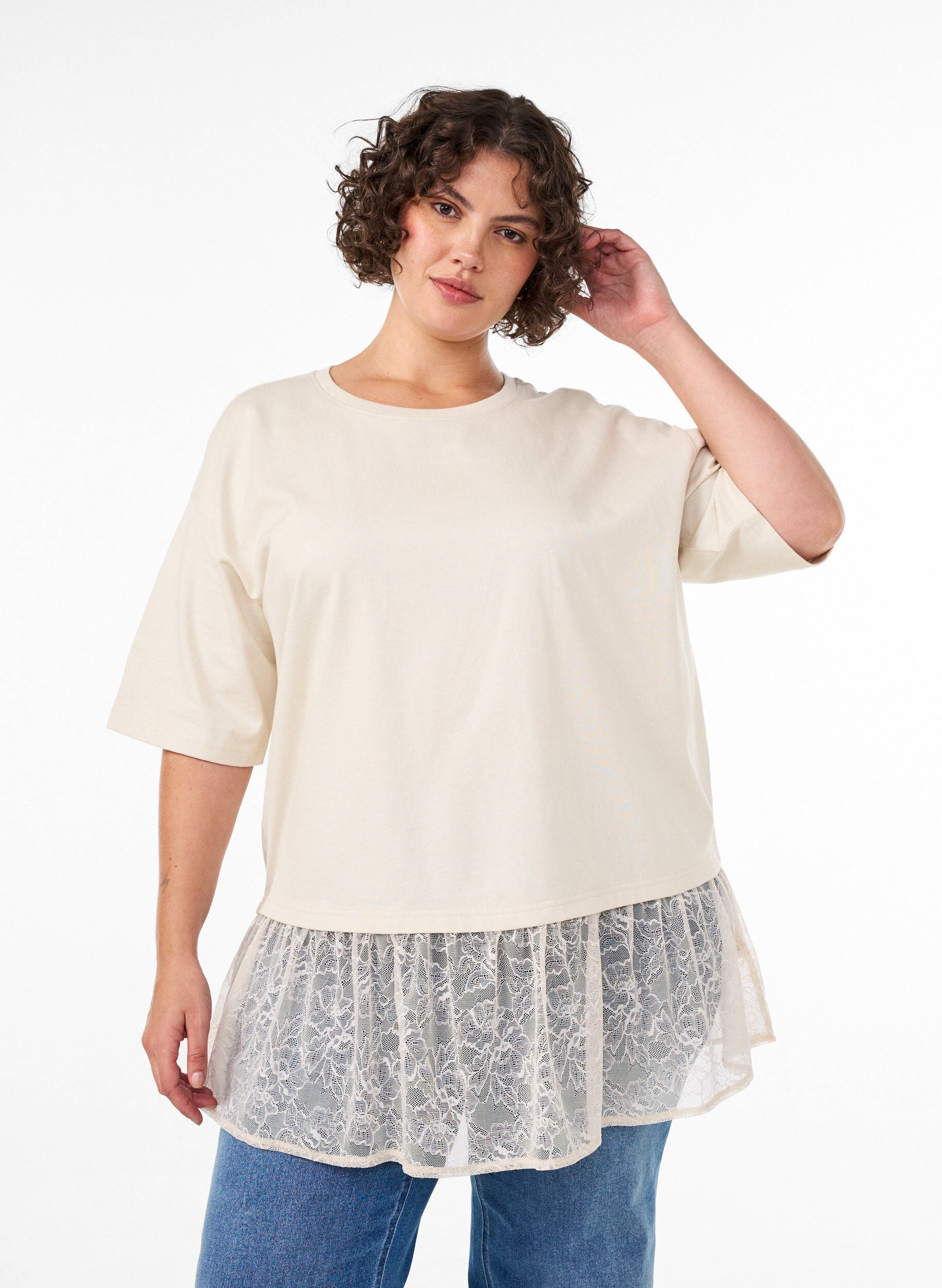 ZizzifashionLoose T-shirt with wide lace trim, Beige, Model image number 0
