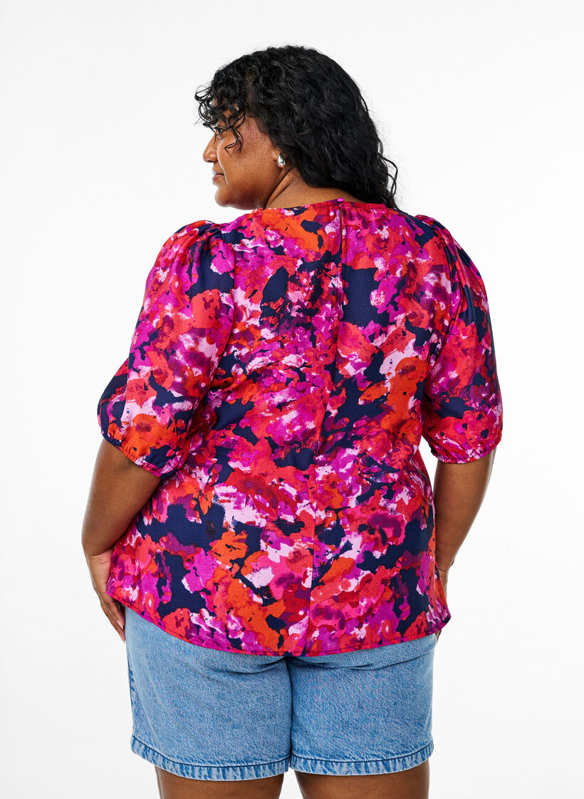 Blouse with 1/2 sleeves and a colourful print, Pink, Model image number 2