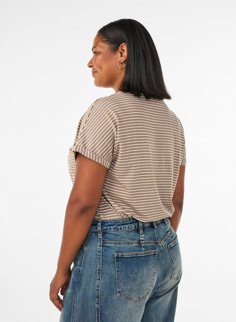 Striped T-shirt in viscose with a round neck, Beige, Model image number 2