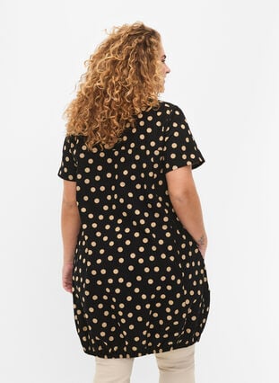 Short-sleeved, printed cotton dress, Black W. dot, Model image number 1