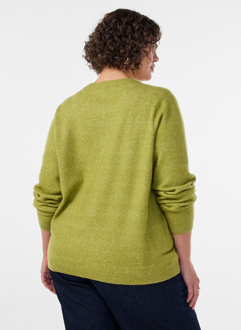 Cardigan with buttons and a rounded front, Green, Model image number 2