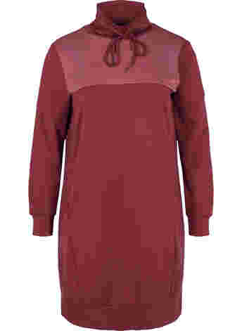 Jumper dress with colour-block