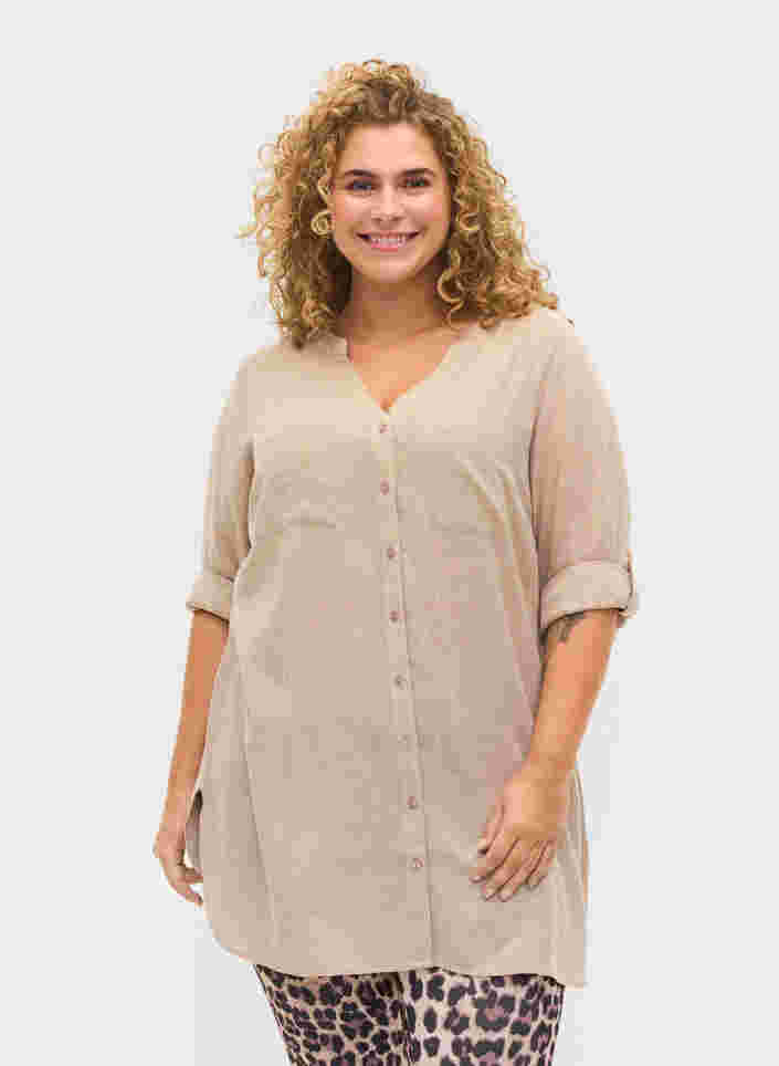 Long shirt with 3/4 sleeves and v-neckline, Simply Taupe, Model