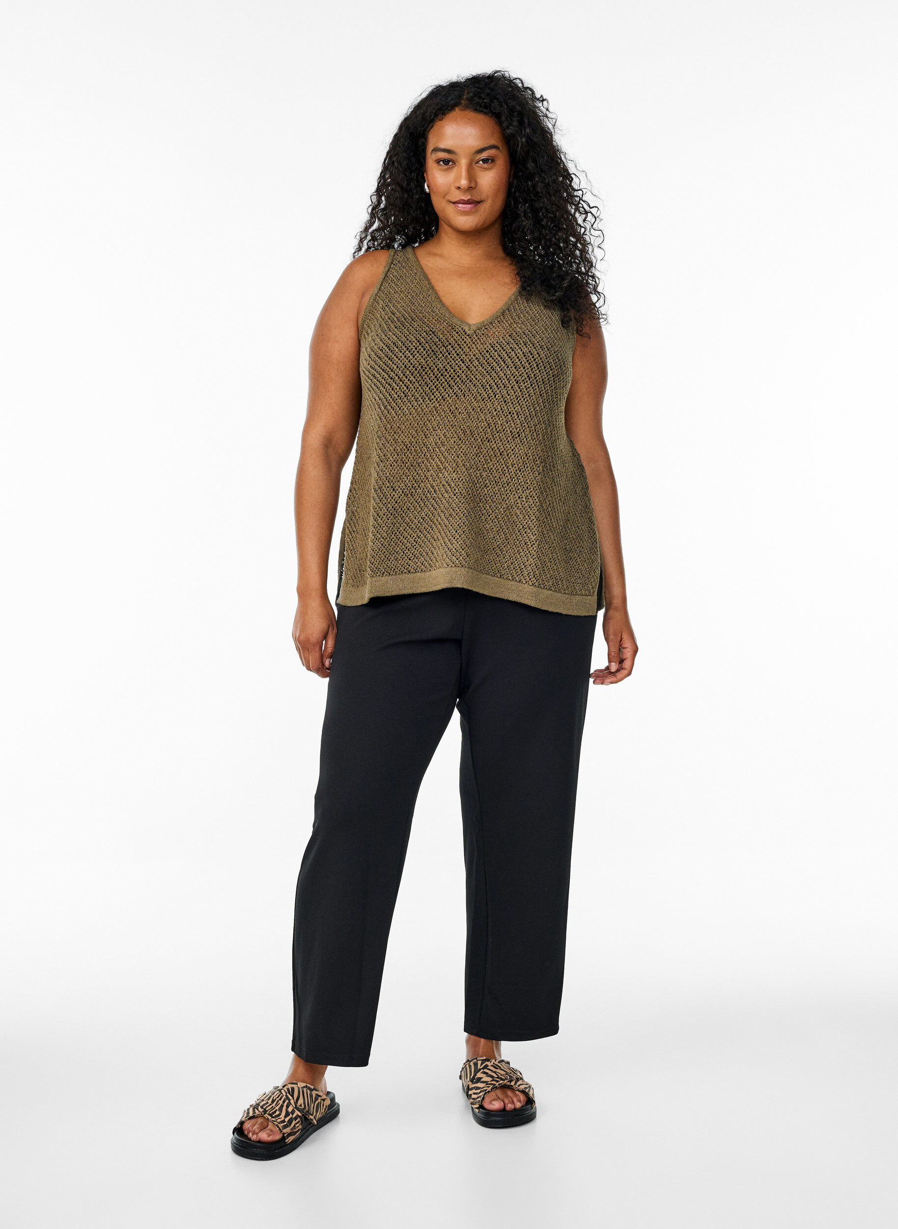 Zizzifashion FLASH - Sleeveless knitted top with v-neck, Green, Model image number 1