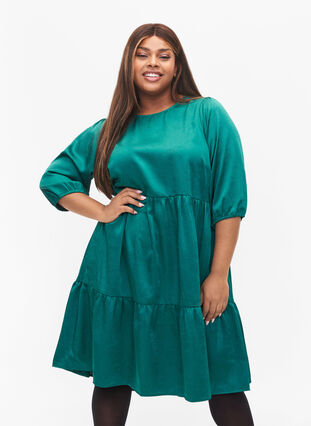 Dress with back detail and 3/4 sleeves, Evergreen, Model image number 0
