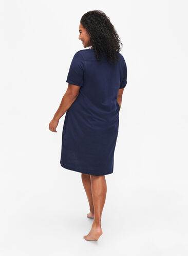 Short-sleeved nightgown in organic cotton, Navy Blazer Free, Model image number 1