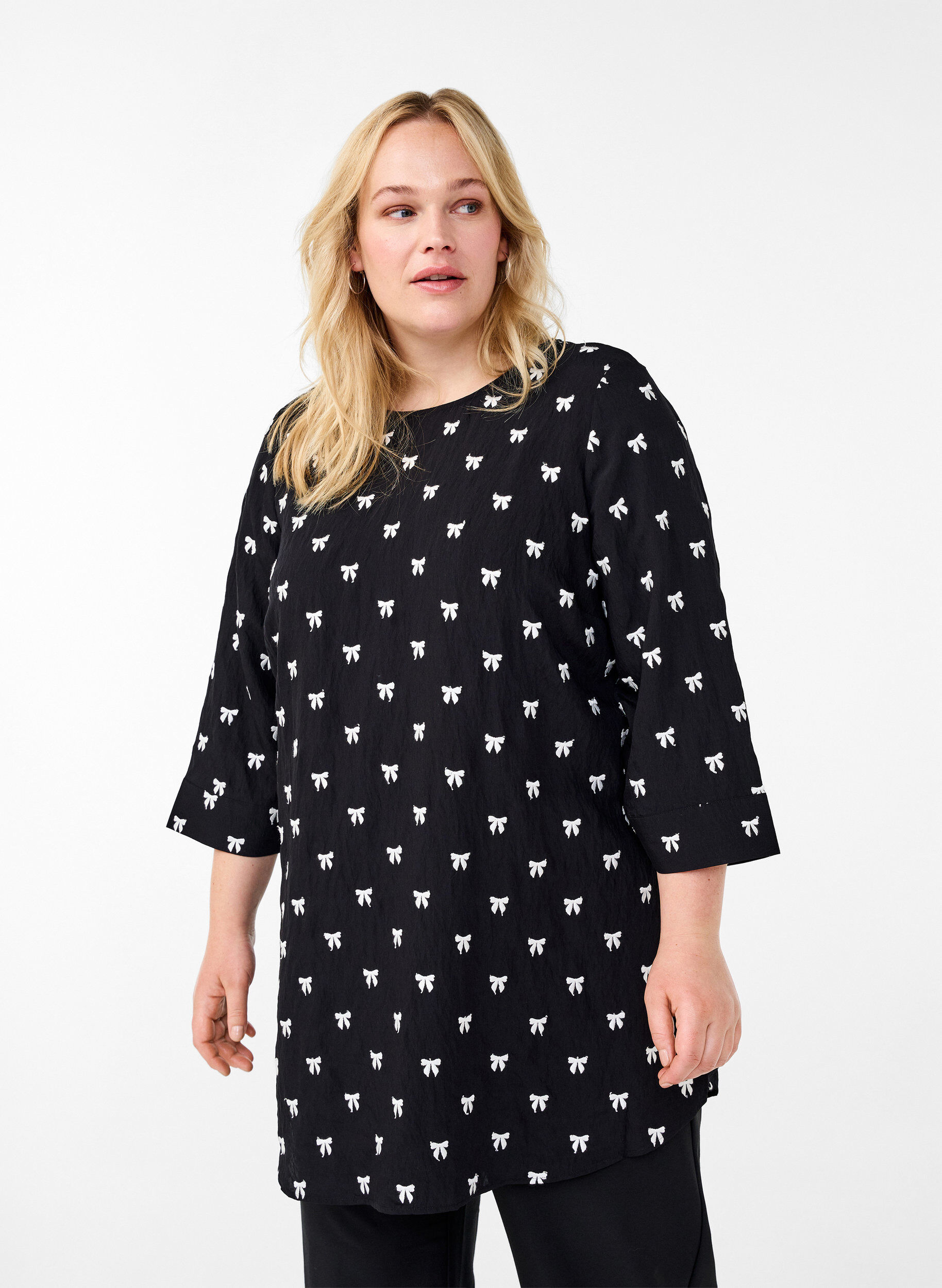 Zizzifashion Tunic with bows and 3/4 sleeves, Black, Model image number 0