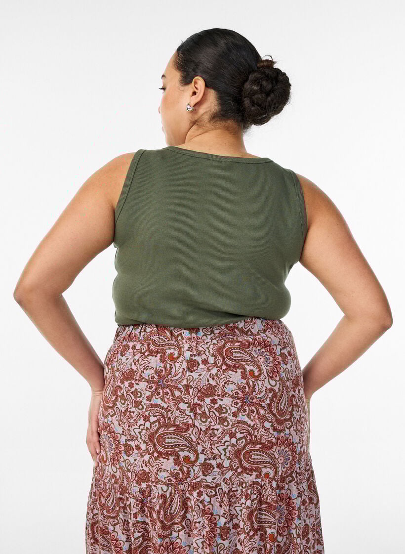 Fitted top with motif, Green, Model image number 2