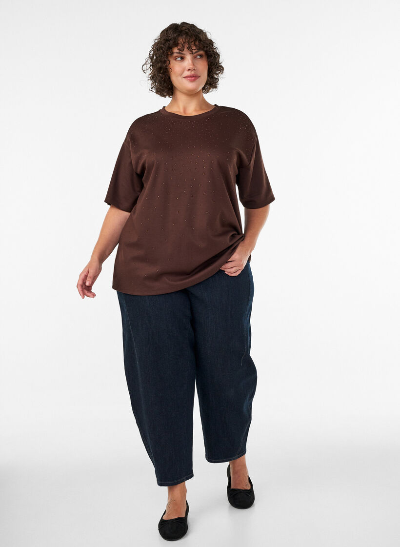 T-shirt with rhinestones and round neck, Brown, Model image number 1
