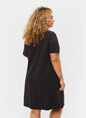Short-sleeved night dress with v-neck, Black, Model image number 1