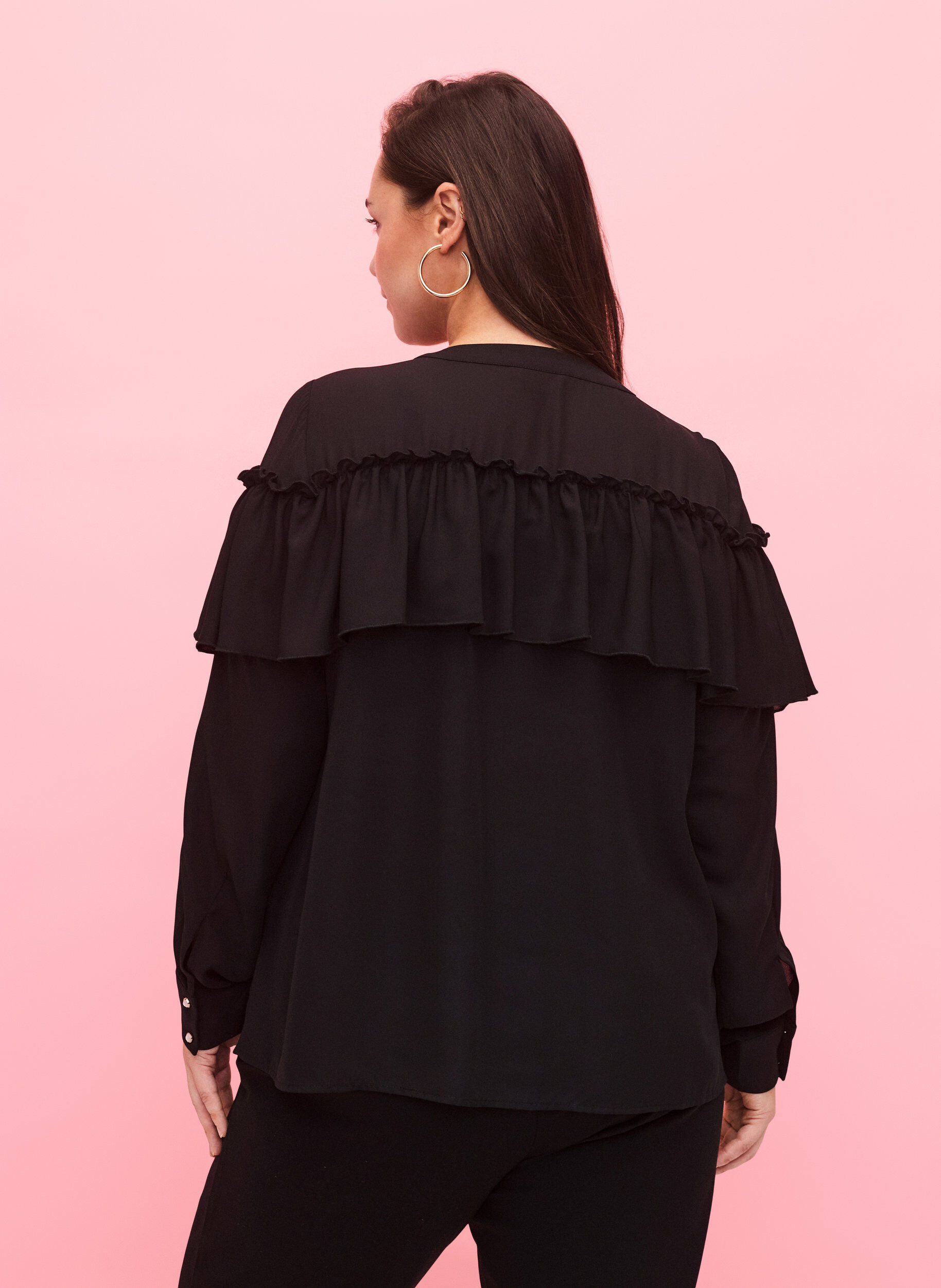 Zizzifashion Ruffle shirt blouse with pearl buttons, Black, Model image number 1