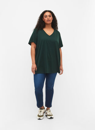 Short sleeve t-shirt with v-neckline, Pine Grove, Model image number 2