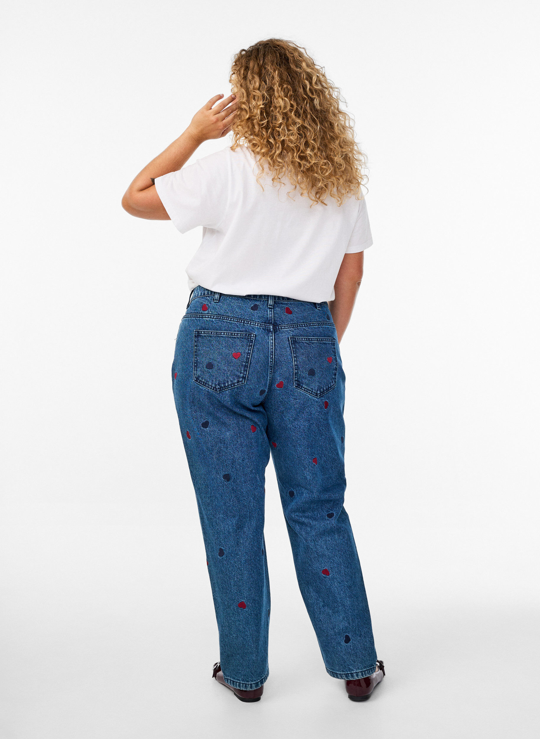 Zizzifashion High-waisted Gemma jeans with embroidered details, Blue, Model image number 1