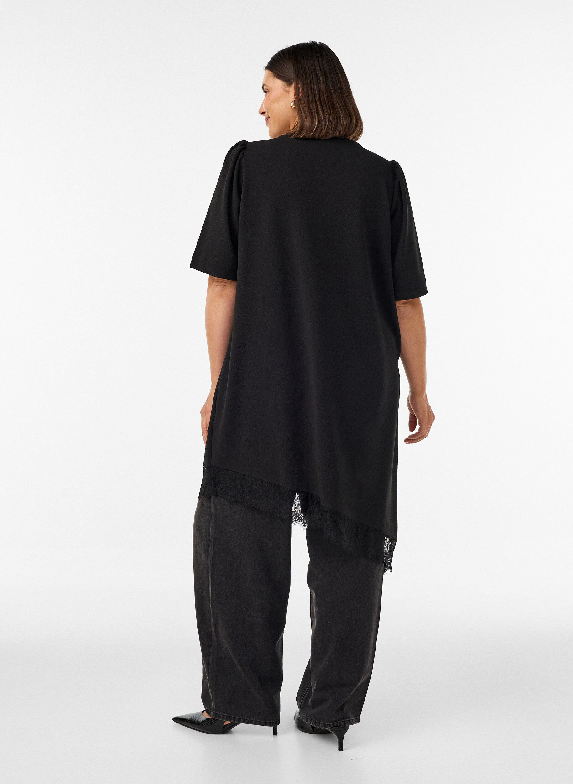 ZizzifashionTunic with asymmetric lace trim, Black, Model image number 2