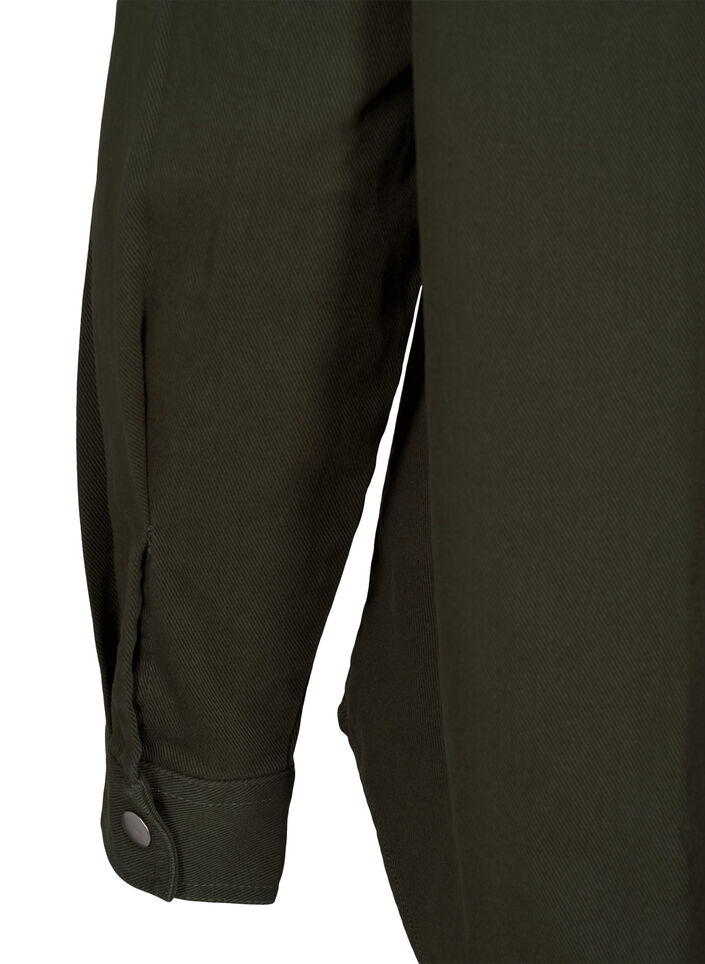 Solid-colored denim shirt with chest pockets, Forest Night, Packshot image number 3