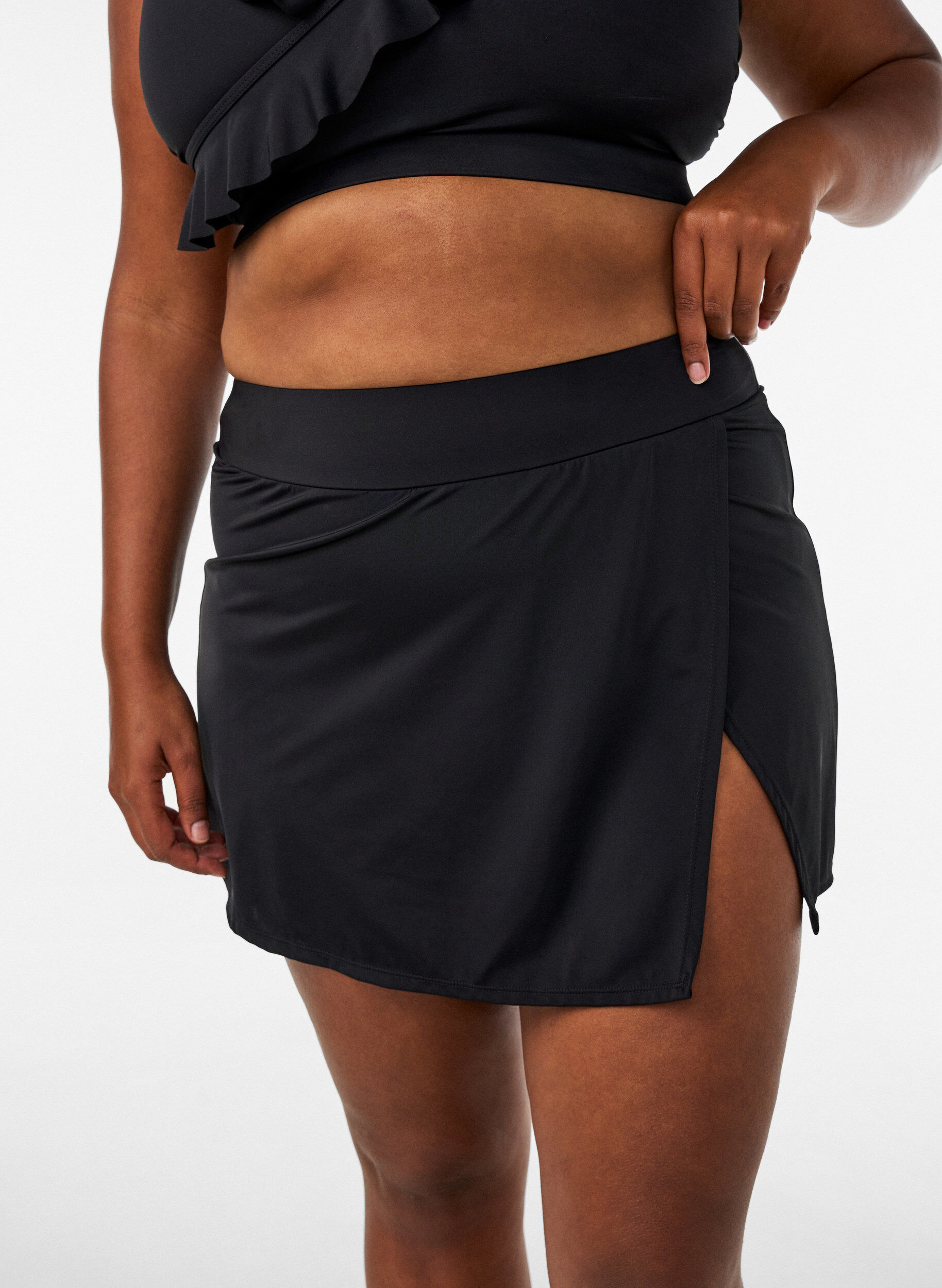 ZizzifashionBikini bottom with brief and wrap-around effect, Black, Model image number 2