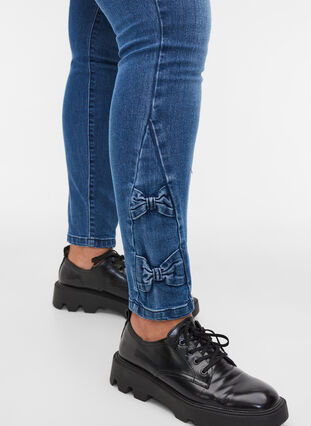 Super slim Amy jeans with bows, Dark blue, Model image number 2