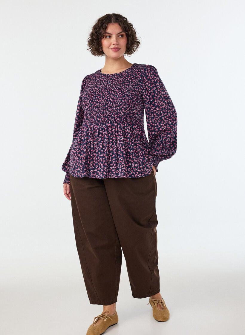 Blouse with smocked top and floral print, Blue, Model image number 0