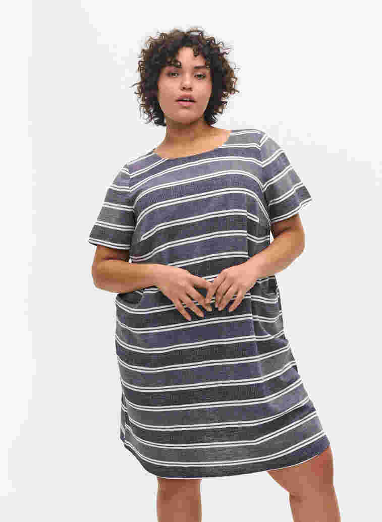 Striped, short-sleeved dress, Blue Stripe, Model image number 0