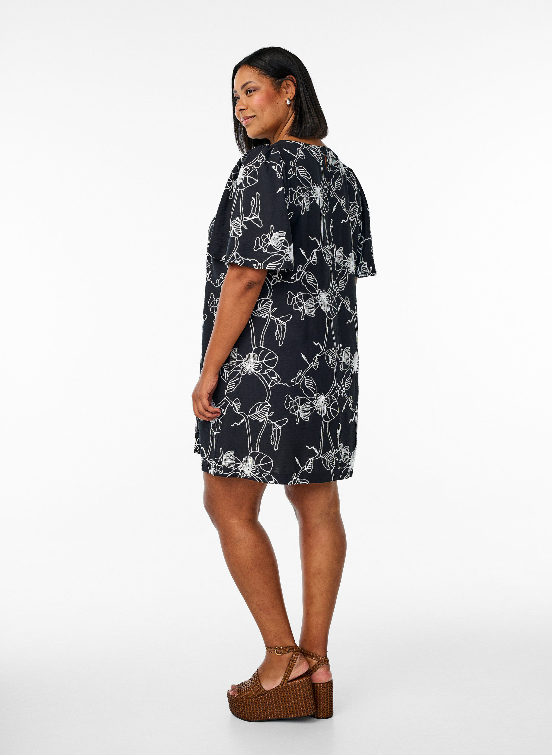 ZizzifashionShort A-line dress with embroidered pattern, Black, Model image number 2