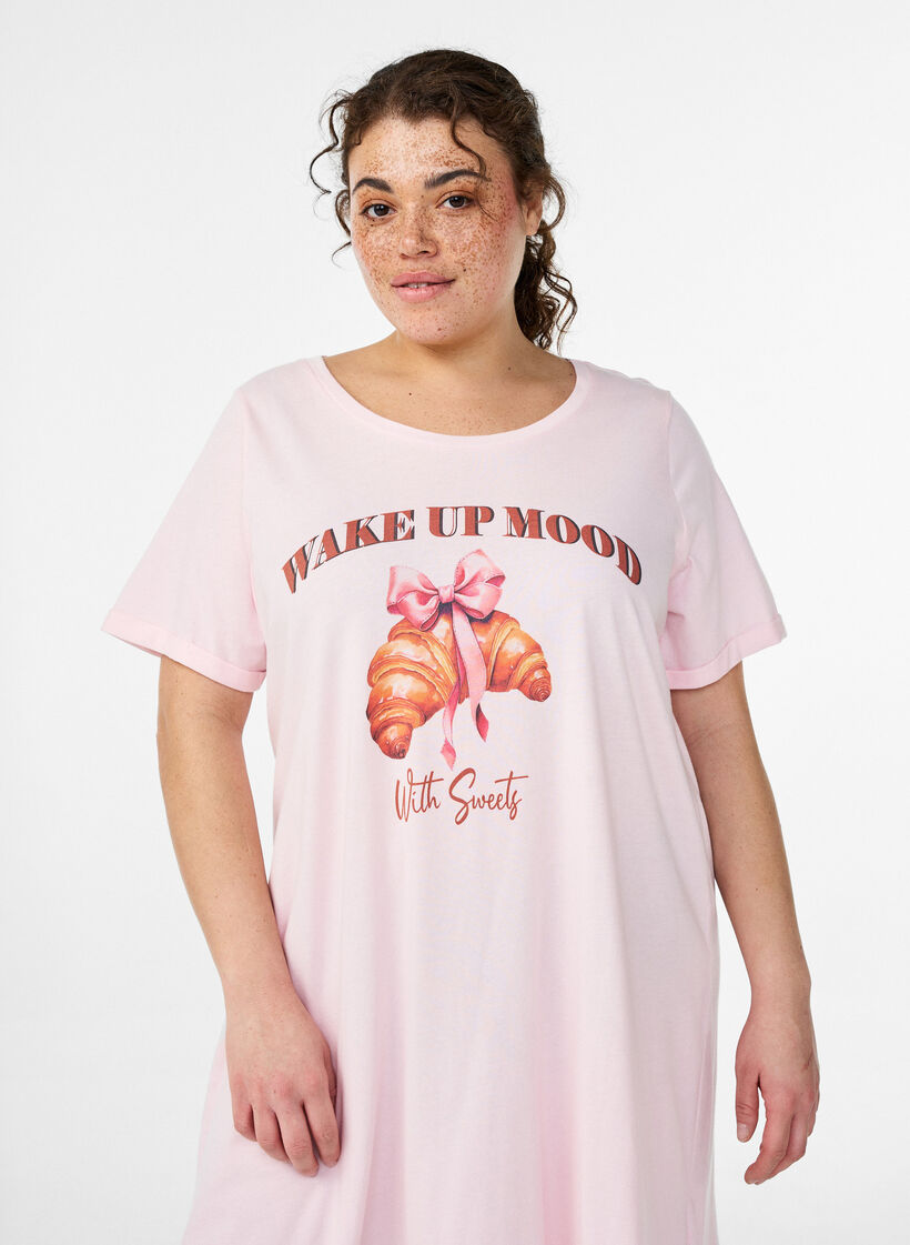 Short-sleeved nightgown in organic cotton, Pink, Model image number 2