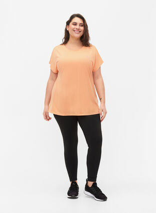 Short sleeved workout t-shirt, Apricot Nectar, Model image number 2