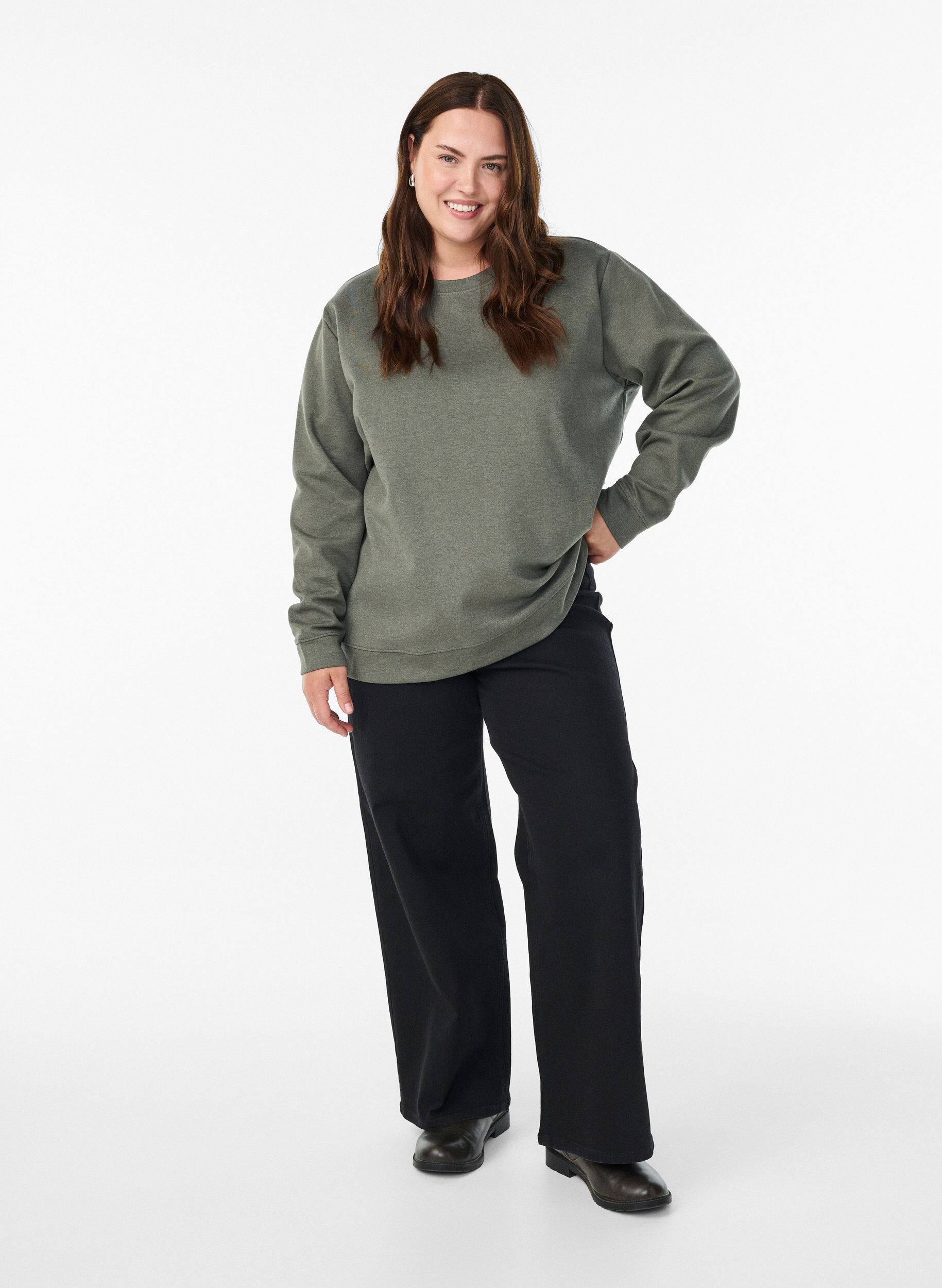 ZizzifashionSweatshirt with crew neck, Green, Model image number 1