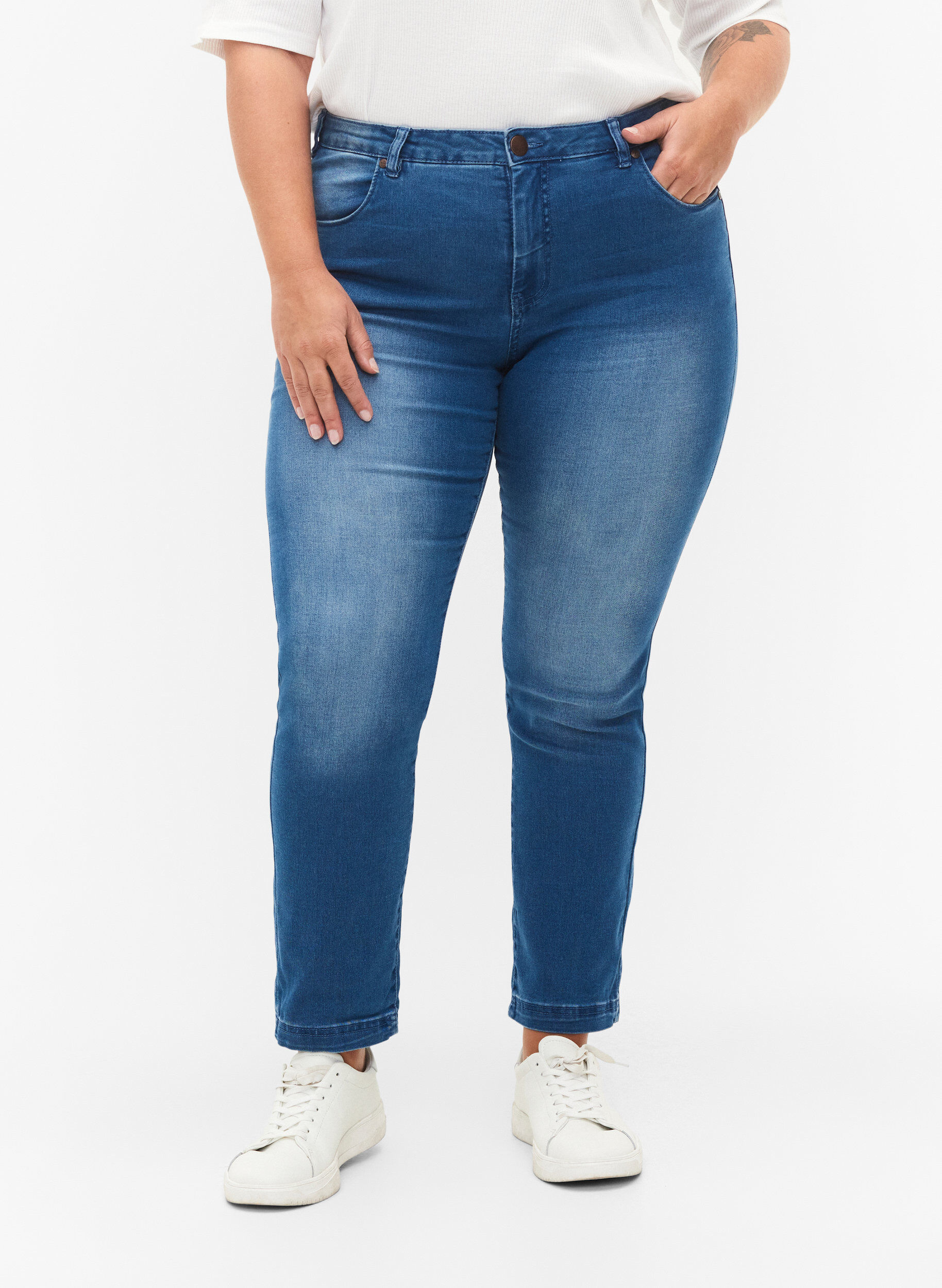 ZizzifashionSlim fit Emily jeans with normal waist, Light Blue, Model image number 3