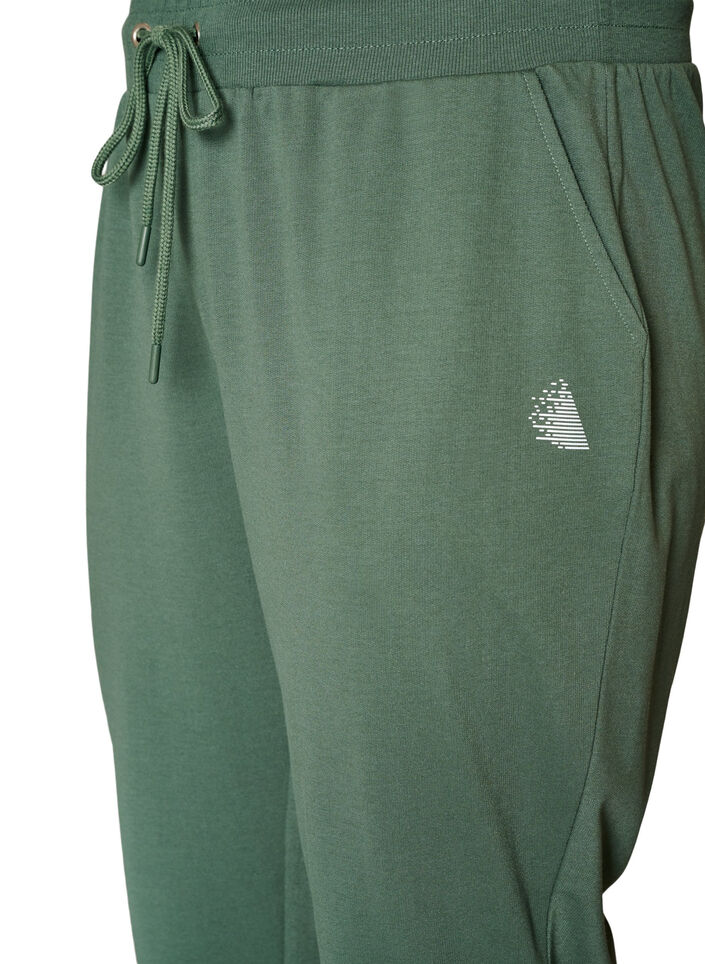 Loose workout trousers with pockets, Green, Packshot image number 2