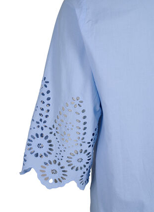 Shirt blouse with broderie anglaise and 3/4 sleeves, Serenity, Packshot image number 3