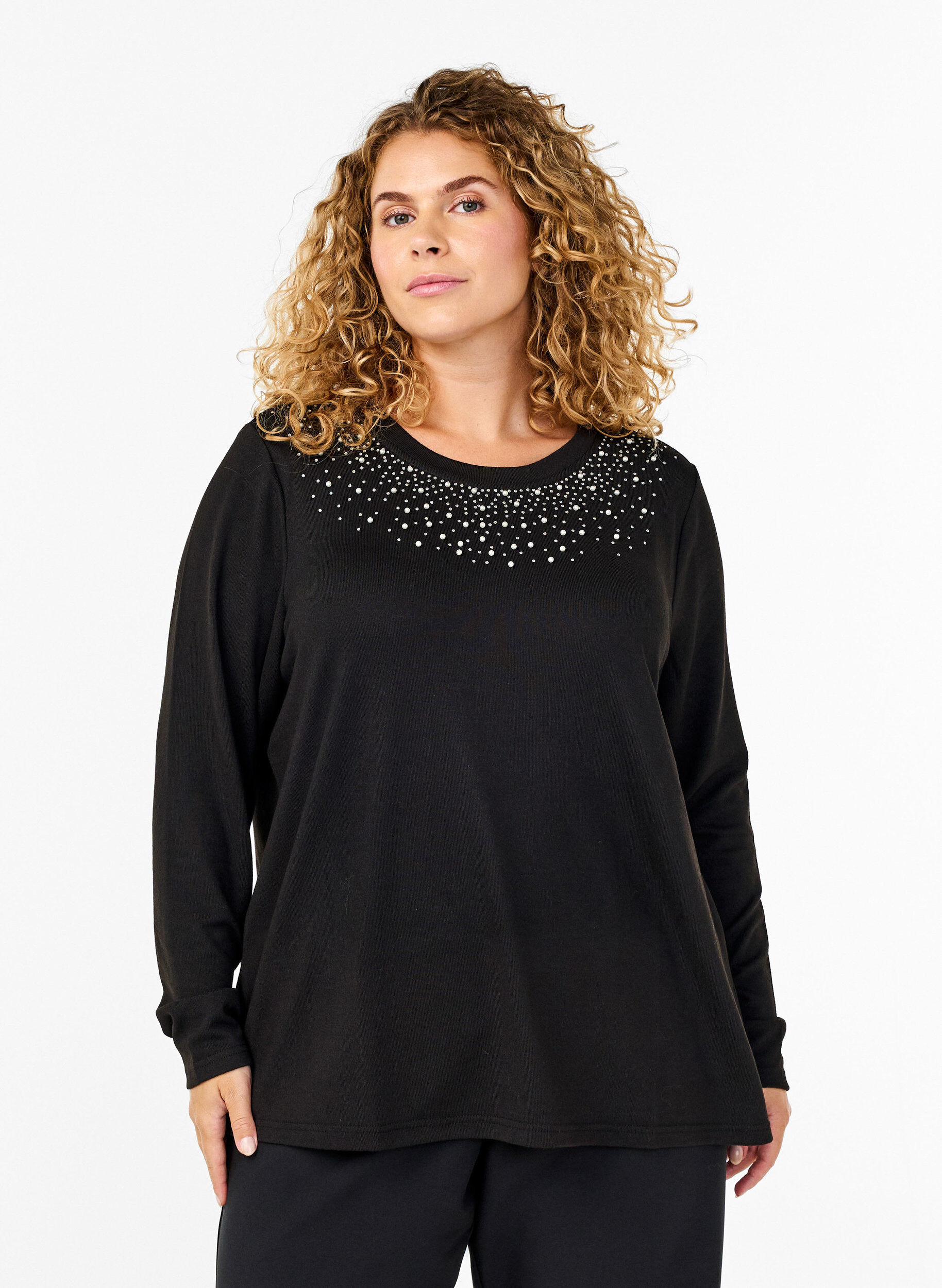 Zizzifashion Blouse with pearl embellishment, Black, Model image number 0