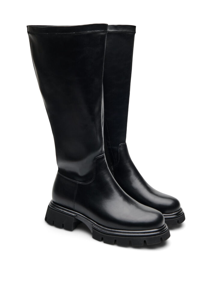 Long boot in faux leather with a chunky sole, Black, Packshot image number 1