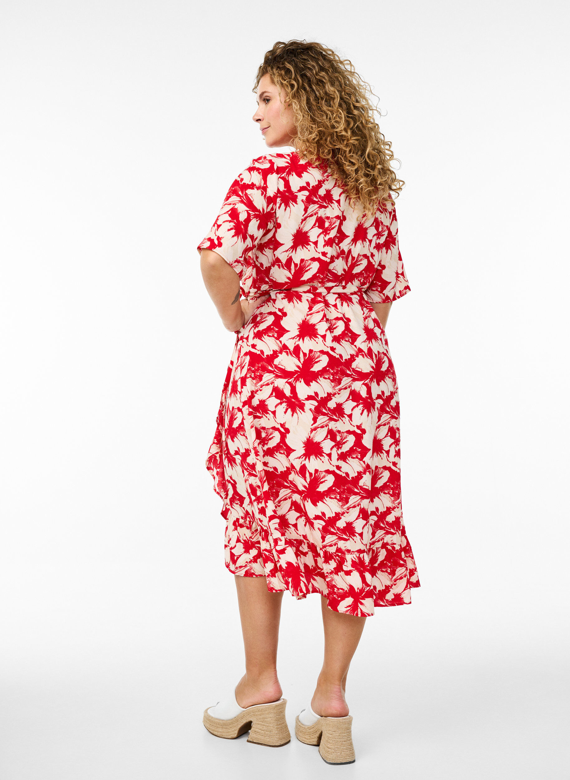 Zizzifashion Printed wrap dress with short sleeves, Red, Model image number 1