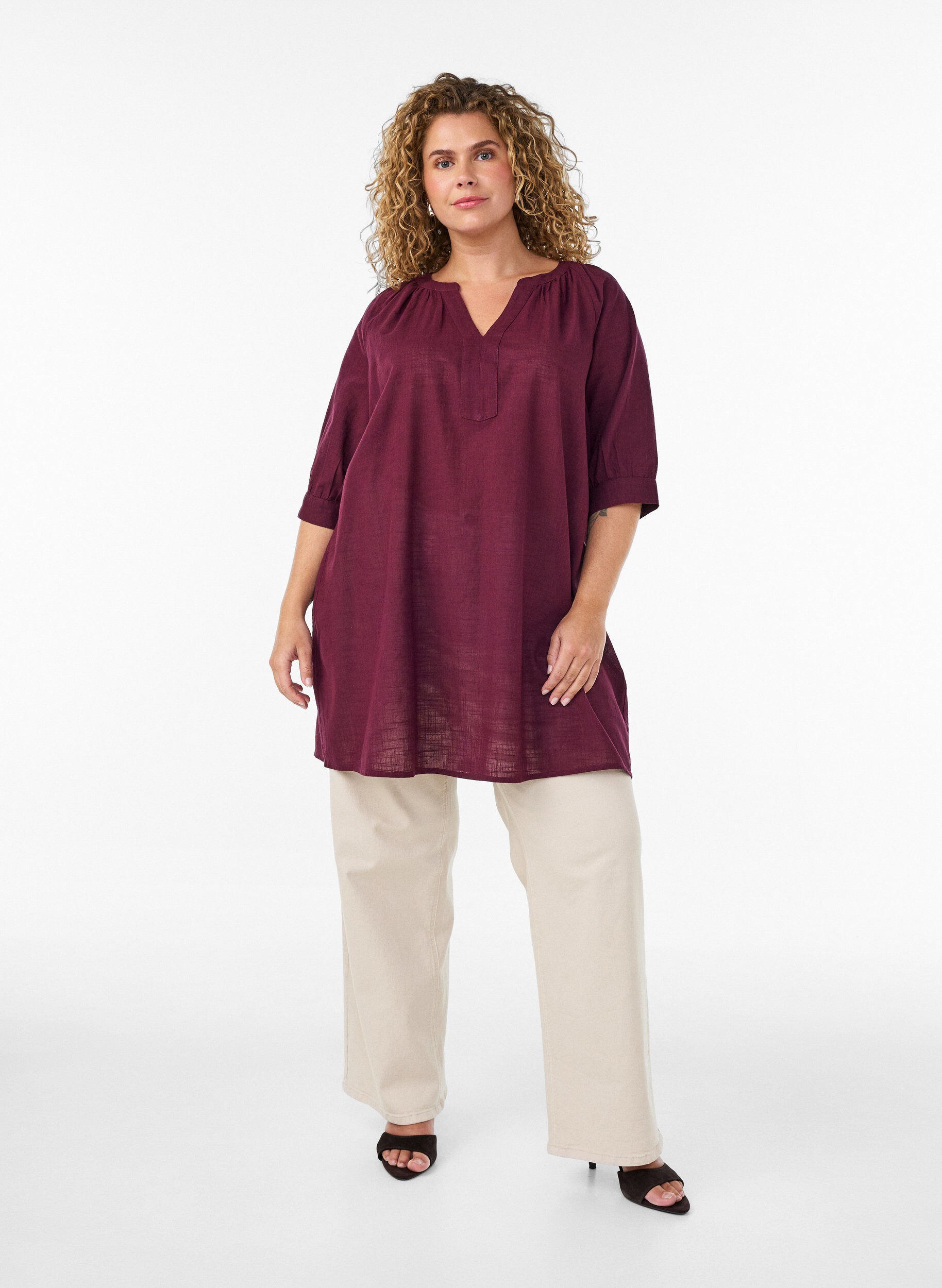 ZizzifashionCotton tunic with a V-neck, Red, Model image number 1