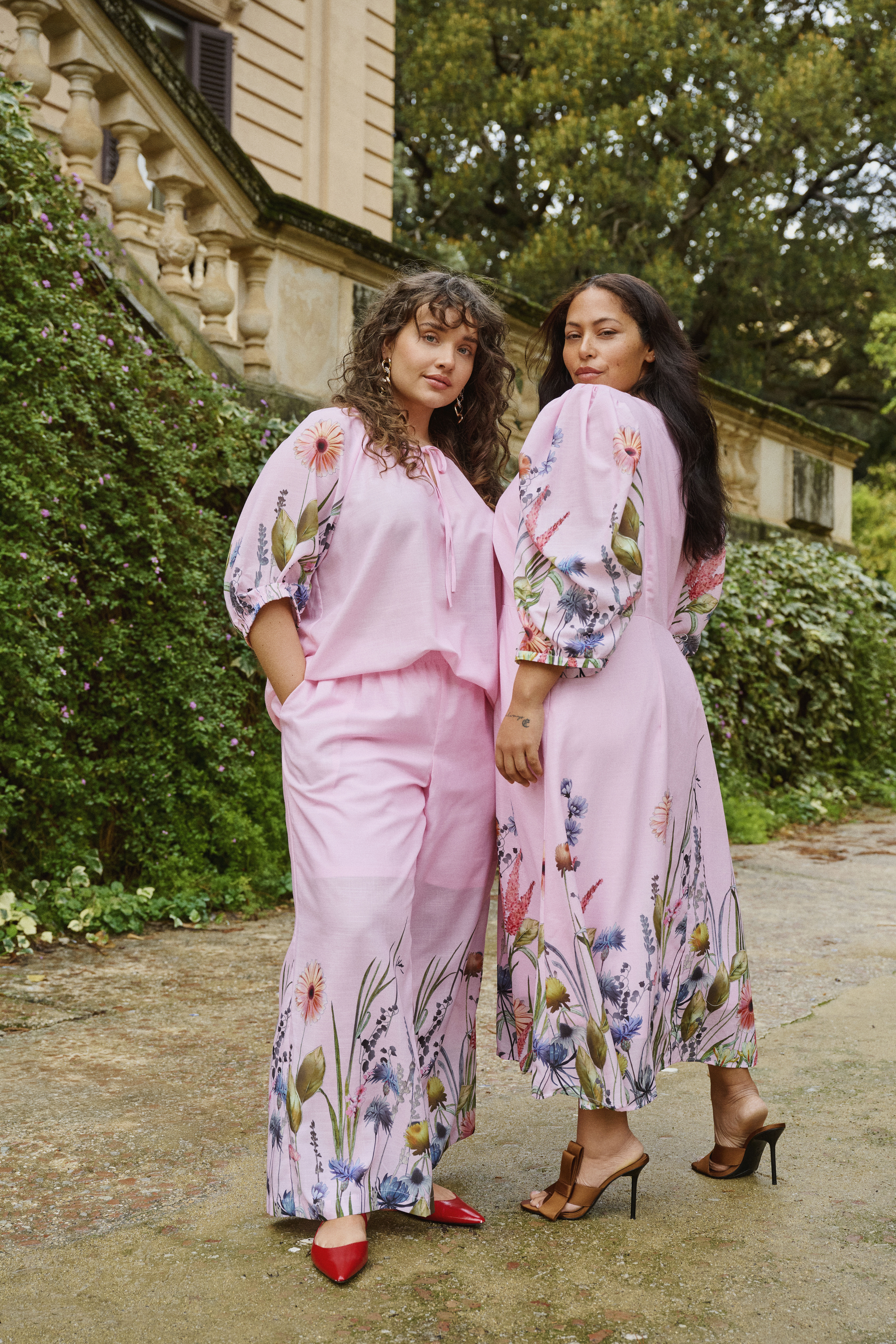 Zizzifashion Floral details, , Model