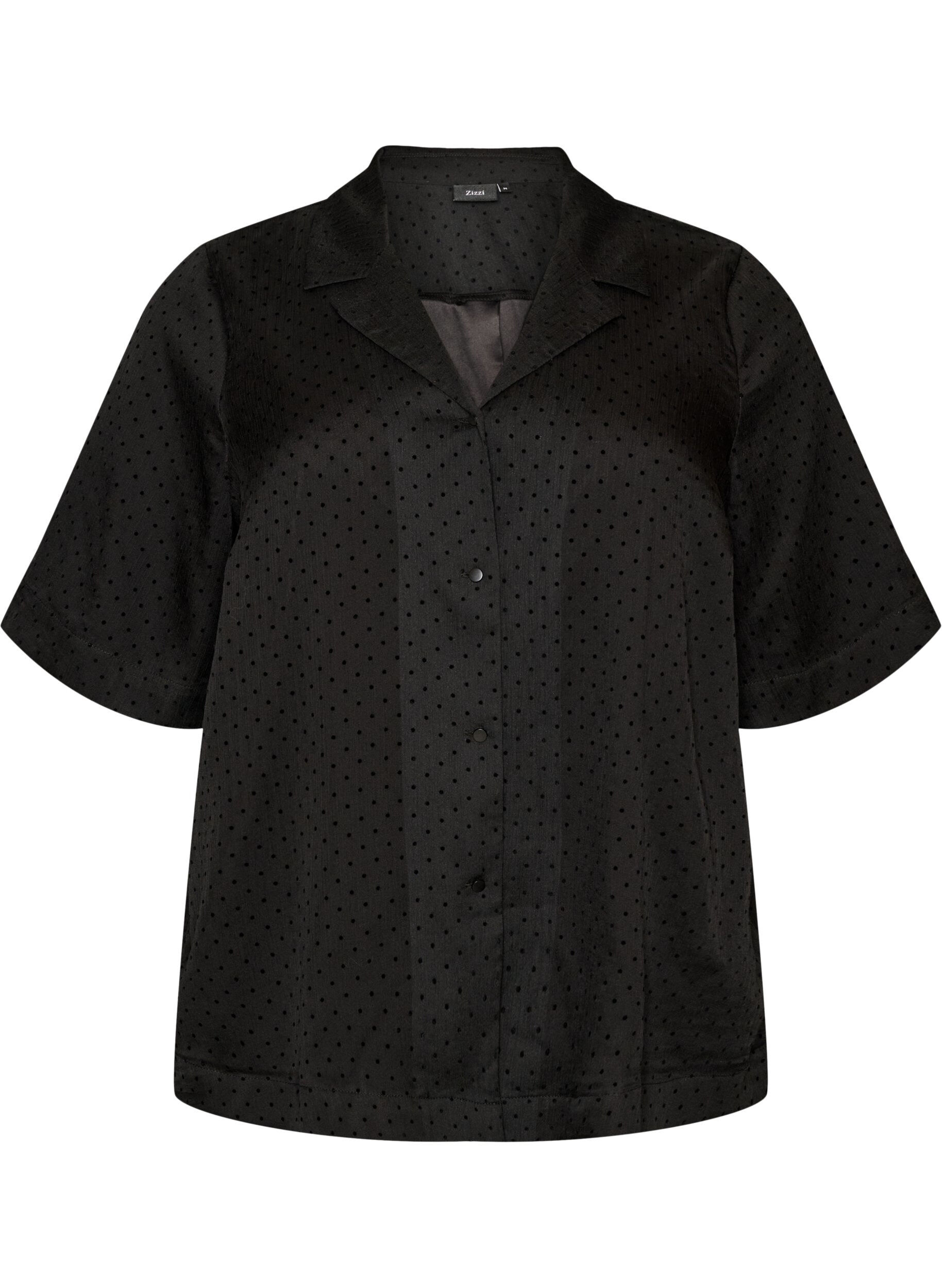 Polka dot shirt blouse with lapels