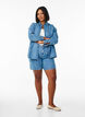 Denim shorts with embroidered flowers, Light Blue, Model image number 0