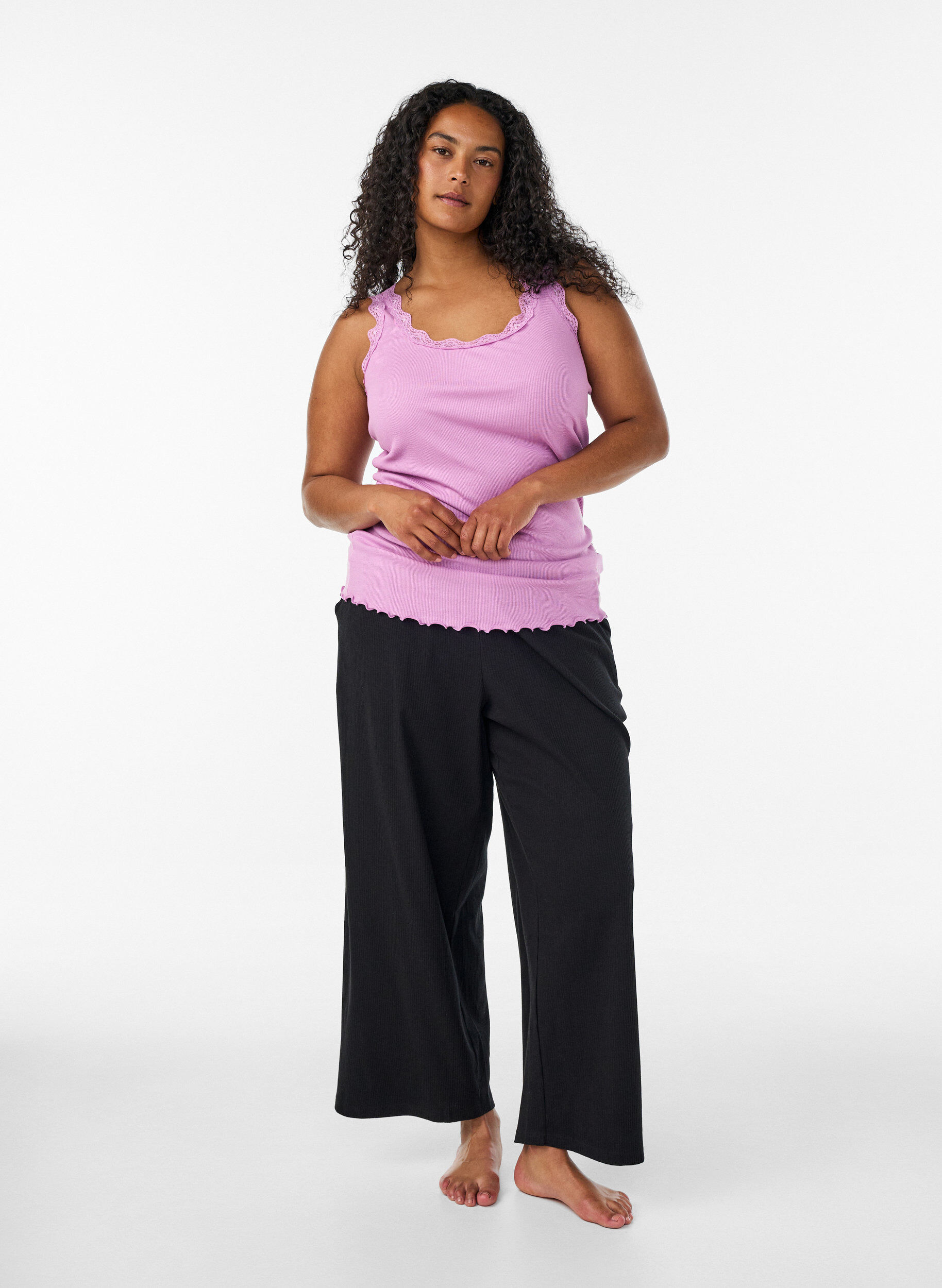 ZizzifashionTop with lace trim, Purple, Model image number 1