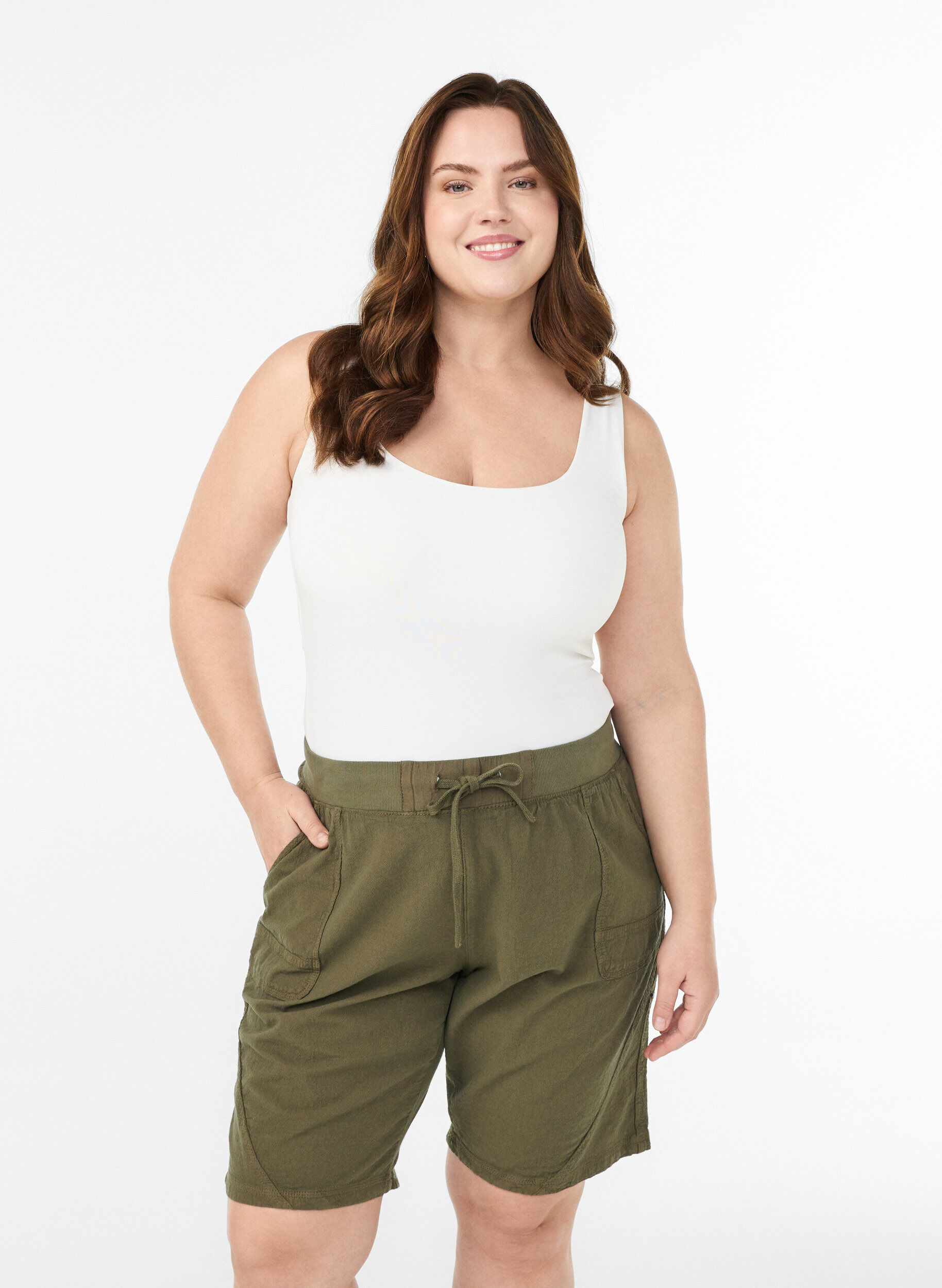 ZizzifashionLoose cotton shorts with pockets, Green, Model image number 0