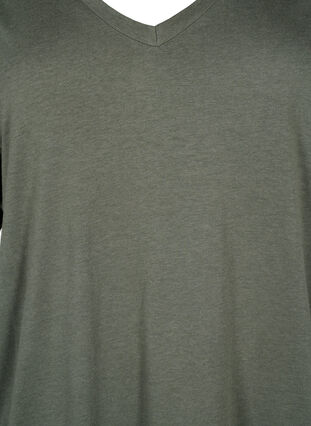 Single colour oversized t-shirt with v-neck, Thyme, Packshot image number 2