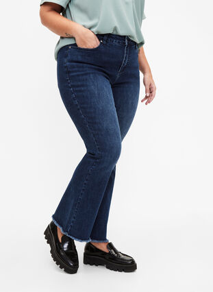 Ellen bootcut jeans with raw edge, Blue denim, Model image number 2