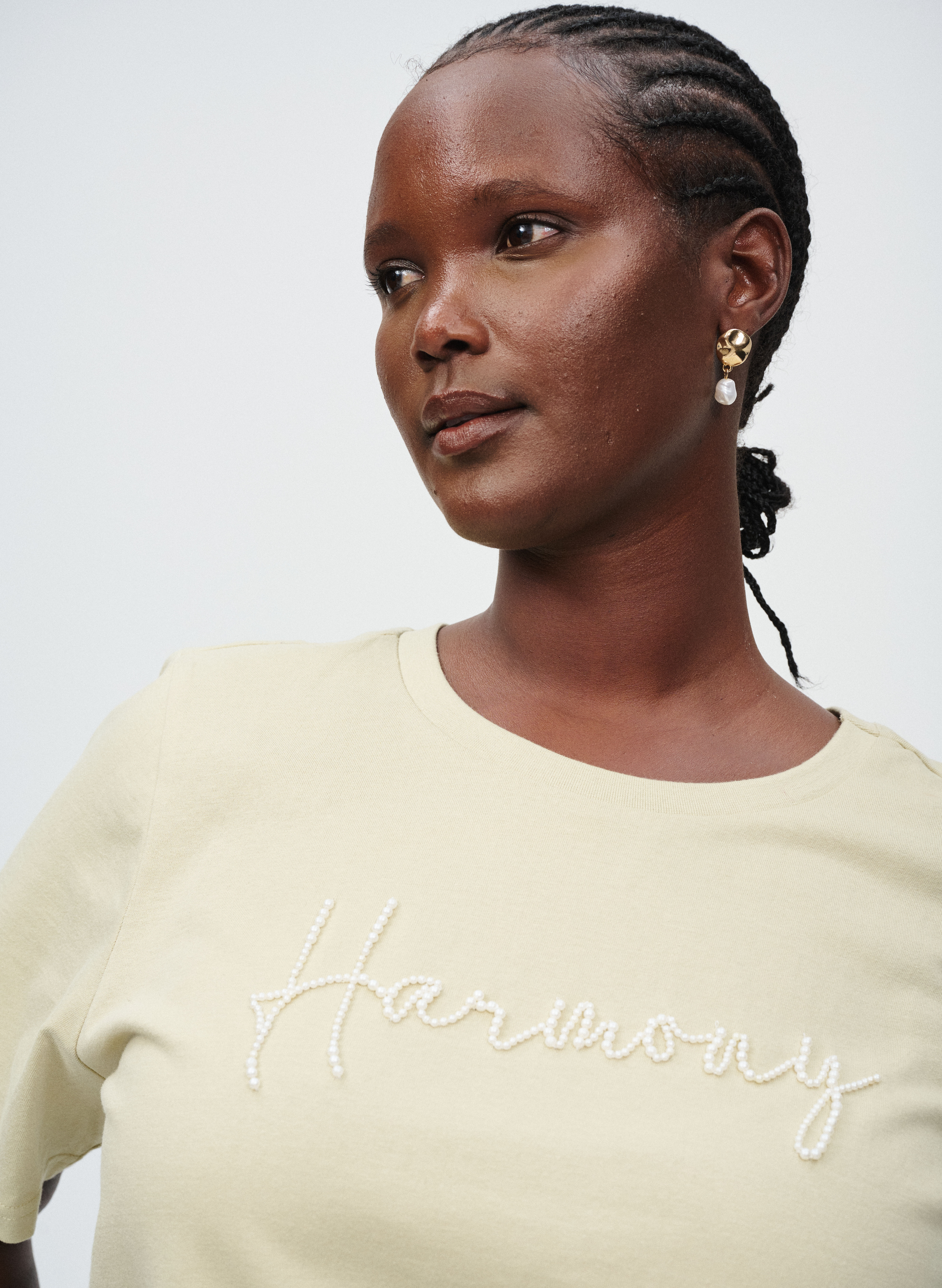 Zizzifashion T-shirt with pearls, , Model