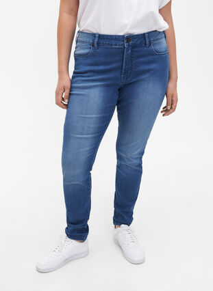 Viona regular waist jeans, Light Blue, Model image number 2